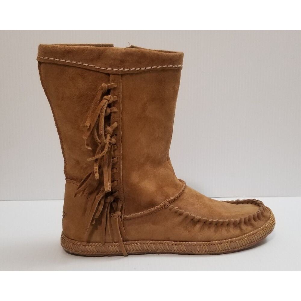 UGG Australia Hyland Suede Leather Moccasin Fringe Boots w/Tassels Sz 6 1009212